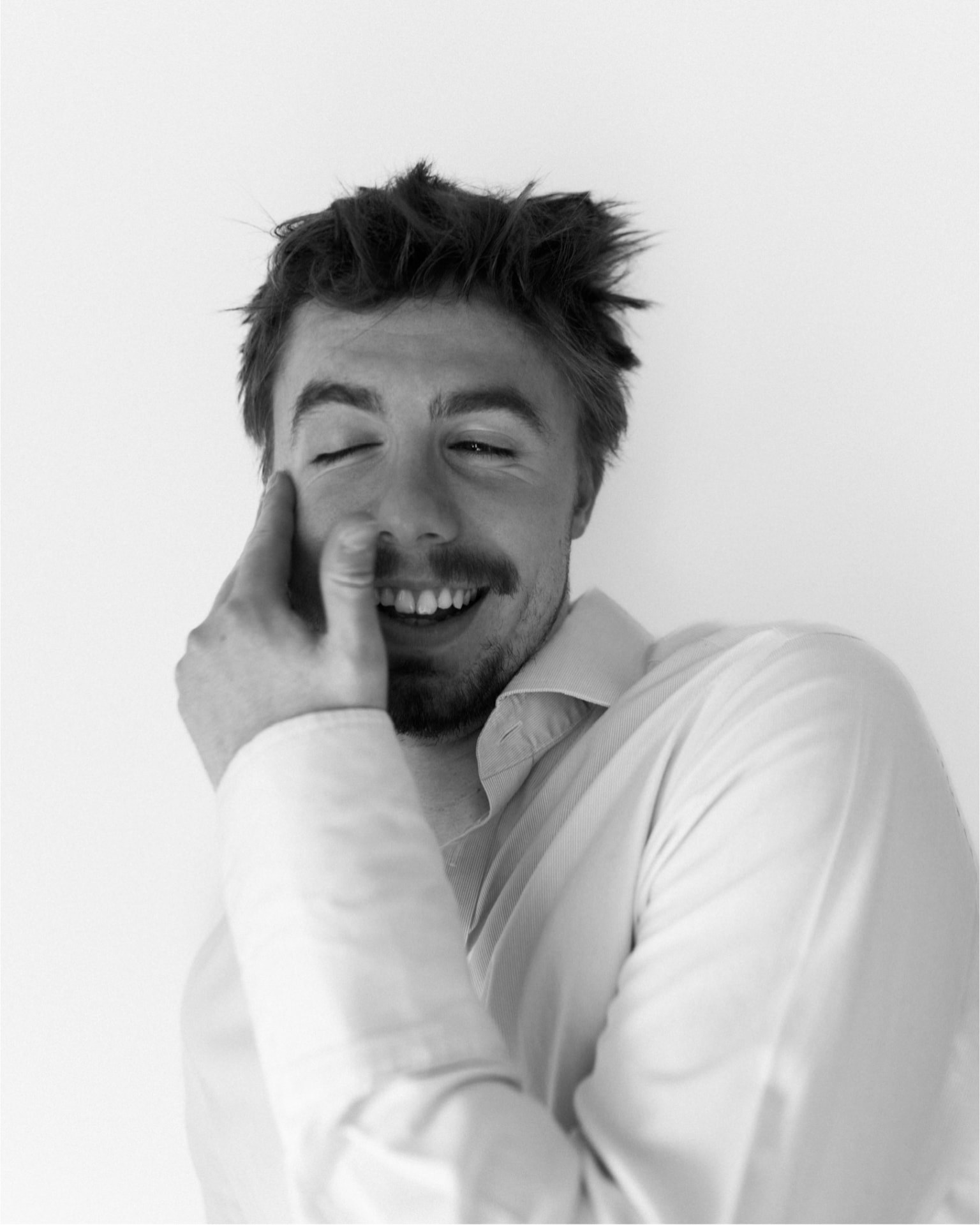 Black and white portrait of Jonathan Tinne